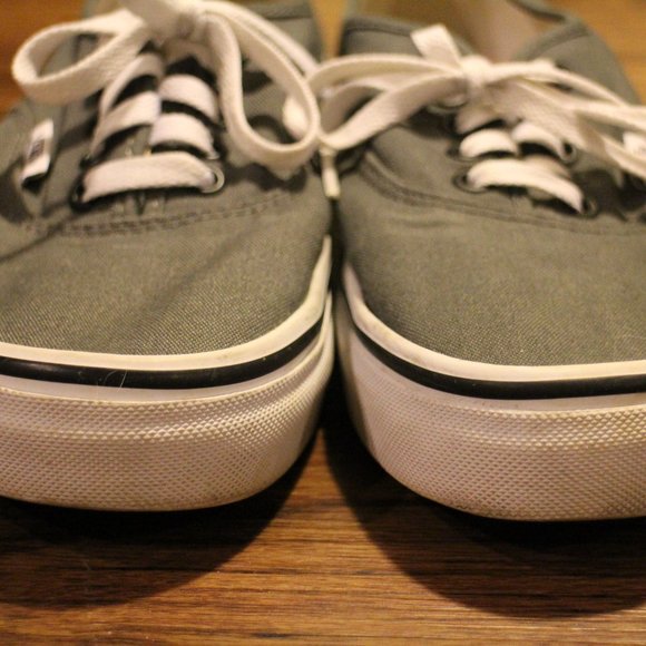 Meet your Posher, MK - Picture 4 of 8